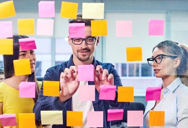 مراحل انجام تکنیک طوفان فکری چیست؟